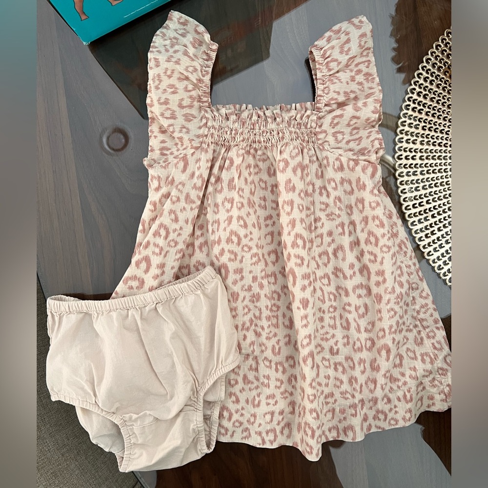 Swing print dress w diaper cover.